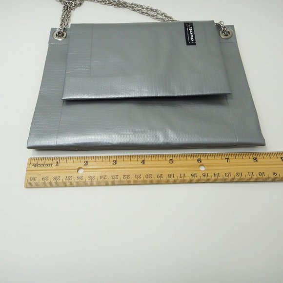 Ducti Duct Tape Purse Crossbody Shoulder Bag Clutch Adjustable Metal Chain Strap - Picture 10 of 11